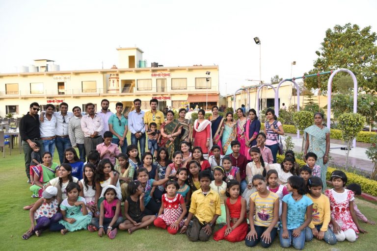 संजीवनी बाल आश्रम के बच्चों का दिन रहा सुहाना