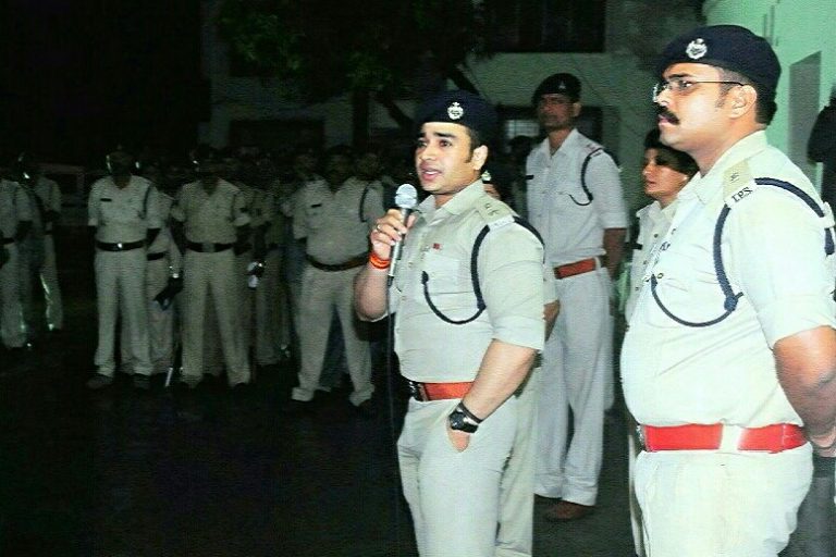 महज 5 घंटो की छापेमारी में पकड़े 82 अपराधी !