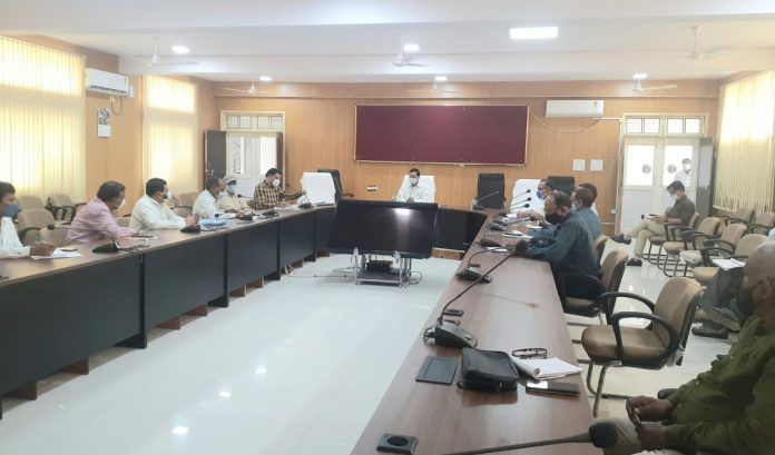 Plantation will be done under Ankur program by giving saplings to every citizen at vaccination centers - Collector Singh