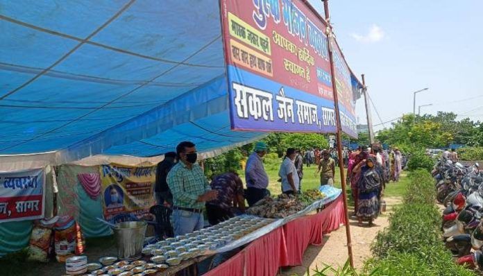 Sakal Jain Samaj completed 57 days of human service through Sagar.