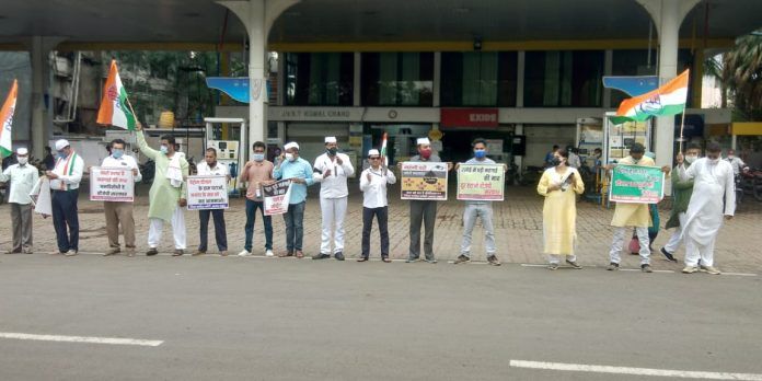 Demonstration against the central government regarding the prices of petrol and diesel