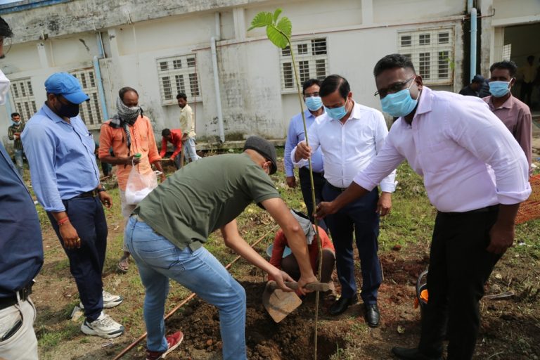 खुरई सिविल अस्पताल में ऑक्सीजन प्लांट स्थापित