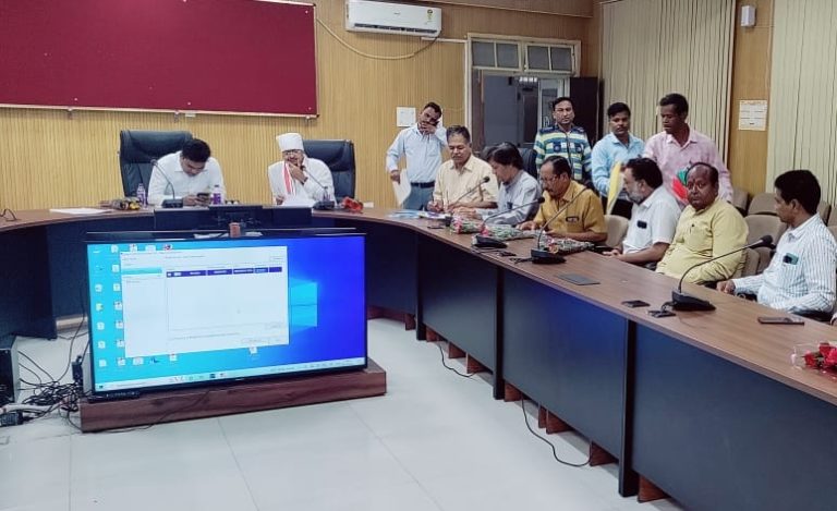 शासकीय कला एवं वाणिज्य महाविद्यालय की जनभागीदारी प्रबंध समिति की सामान्य परिषद की बैठक सम्पन्न