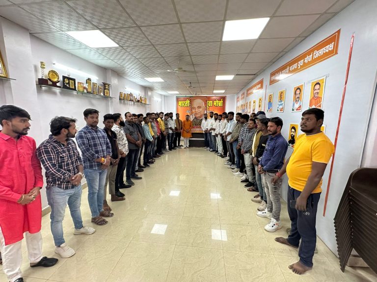 भारतीय जनता युवा मोर्चा ने सरदार वल्लभ भाई पटेल की जयंती पर अर्पित की श्रृद्धांजलि