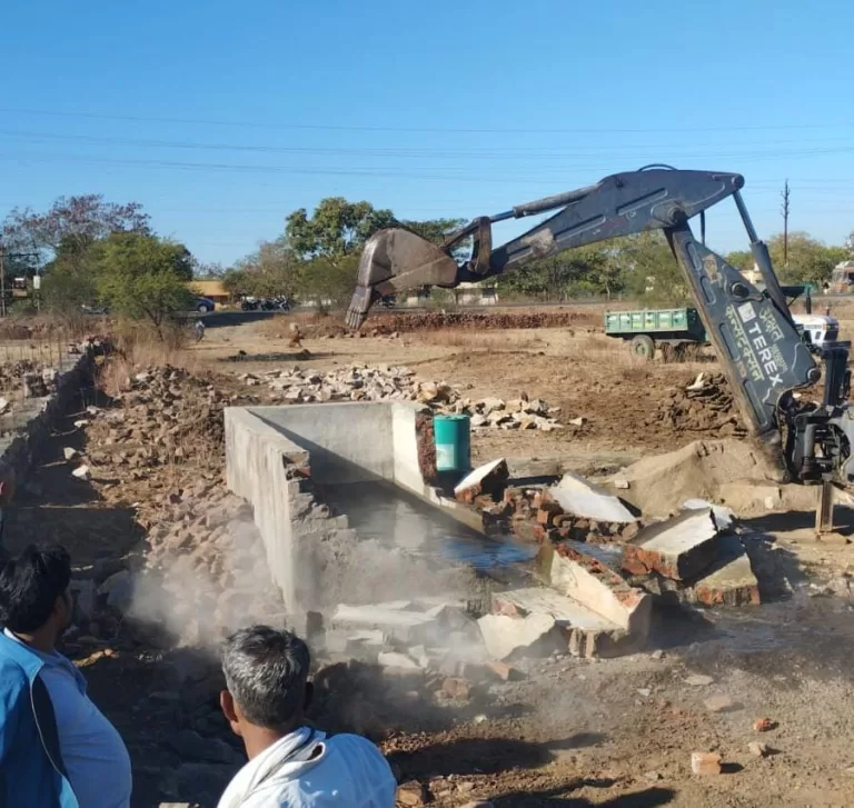 SAGAR: भूमाफिया से एक करोड़ रुपए से अधिक की सरकारी जमीन कराई गई इस तरह खाली