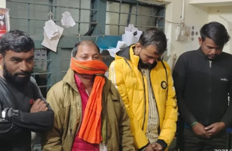 SAGAR: लंबे समय से जमे जुआ फड़ पर पुलिस की रेड कार्यवाई