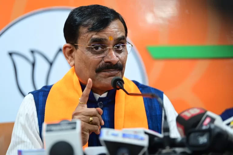 MP: सियासी गलियारों में फिर निकला CD का जिंन्न, वीडी शर्मा ने दी गोविंद सिंह को चुनौती