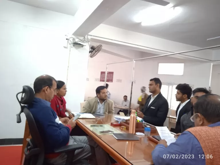 जन सुनवाई में सुनी गई आम लोगों की समस्याएं, 91 आवेदन पर सुनवाई