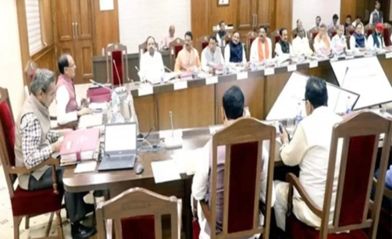 प्रदेश में शराब के अहाते होंगे बंद, शिवराज सरकार का बड़ा फैसला