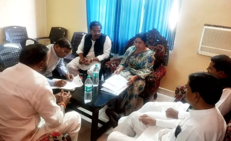 मप्र काँग्रेस द्वारा गठित जांच कमेटी पहुंची सागर, प्रदेश अध्यक्ष को सौपेंगी जाँच प्रतिवेदन