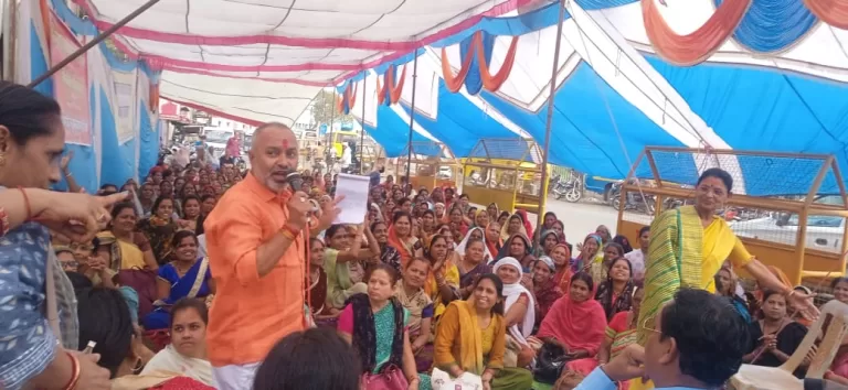 हड़ताल के तीसरे दिन महिला बाल विकास, परियोजना, सुपरवाइजर, पर्यवेक्षकों ने दिया समर्थन, रैली प्रदर्शन कल