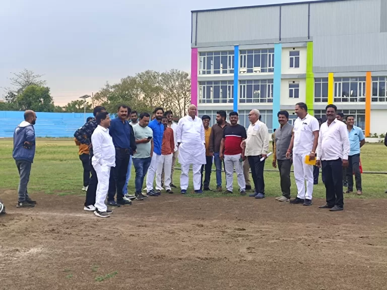 25 मार्च से आयोजित होने वाली महापौर क्रिकेट ट्रॉफी की तैयारियों का लिया जायज़ा डॉ सुशील तिवारी ने