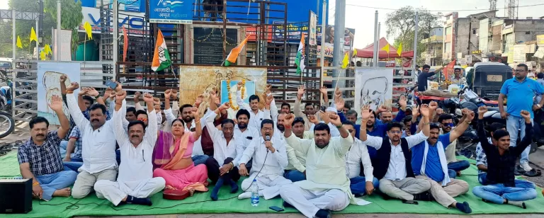 राहुल गांधी की सदस्यता खत्म कर विपक्ष की आवाज को दबाया जा रहा- सुरेन्द्र चौधरी