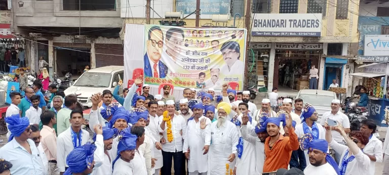 अंबेडकर जयंती शोभा यात्रा का कांग्रेस सेवादल ने किया स्वागत