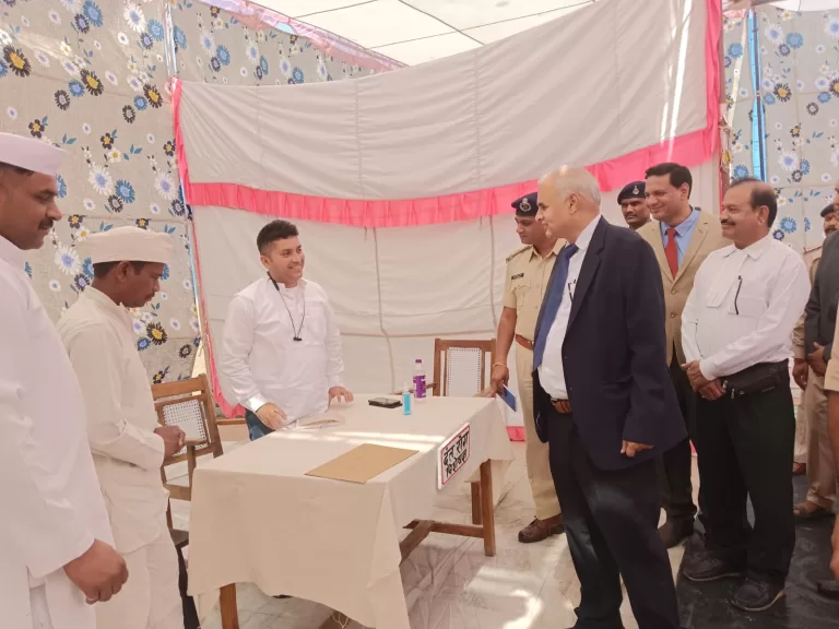 केन्द्रीय जेल में विशेष स्वास्थ्य परीक्षण एवं विधिक सहायता शिविर का हुआ आयोजन
