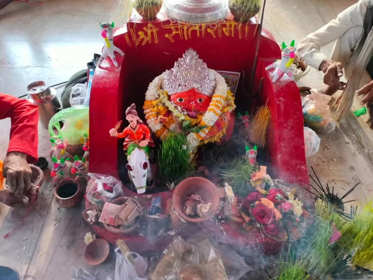 MP: 300 साल से लगता है सिद्ध बेरीसाल दादा के दरबार में मेला होती हैं मन्नते पूरी