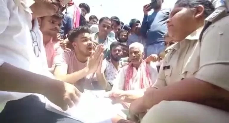 लापता युवक का शव कुएं में मिला, हत्या की आशंका, परिजनों ने किया चक्काजाम