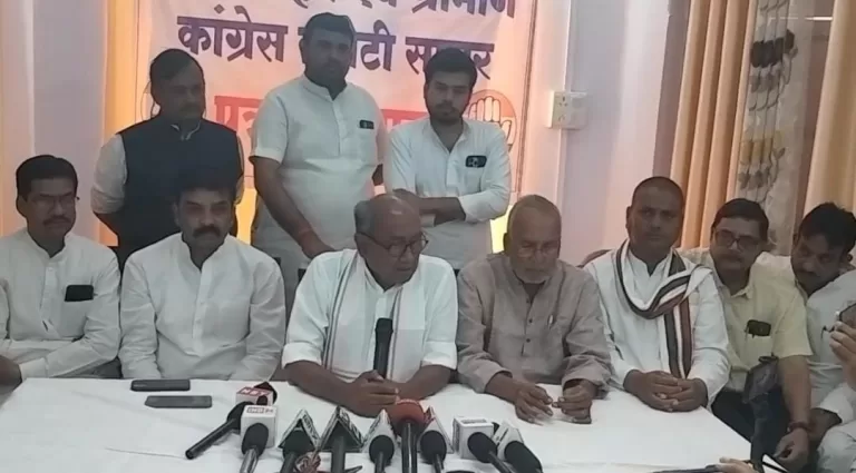 18 साल से चल रही हैं प्रदेश में शिवलीला दिग्विजय सिंह बोले गुंडा राज हैं यहाँ