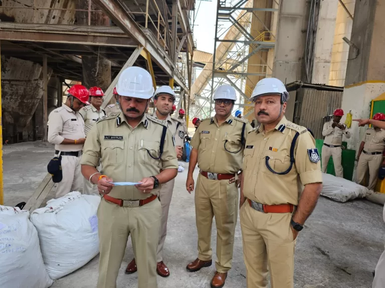 पुलिस द्वारा सागर ज़ोन में मादक पदार्थ विनष्टीकरण की कार्यवाही की गई