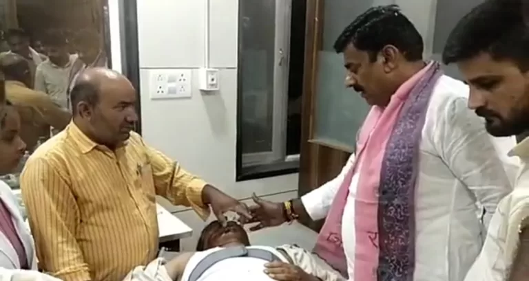 पुलिस के चैकिंग पॉइंट पर तेज रफ़्तार कार ने मारी टक्कर, 3 पुलिस कर्मी घायल