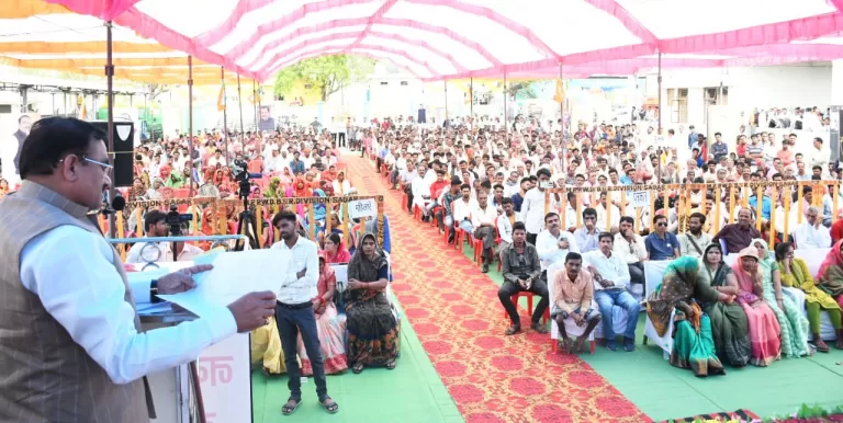 मंत्री भूपेंद्र सिंह बोले कांग्रेस के पास बताने को कुछ नहीं, वे गालियां देते रहें में विकास करता रहूंगा