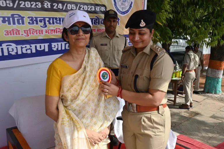 पुलिस प्रशिक्षण शाला मकरोनिया, में खेल एवं सांस्कृतिक महोत्सव का हुआ शुभारंभ