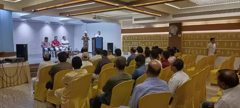 समलैंगिकता पर याचिका पारित न हो इसके विरोध में बैठक, ज्ञापन कि रूपरेखा बनी