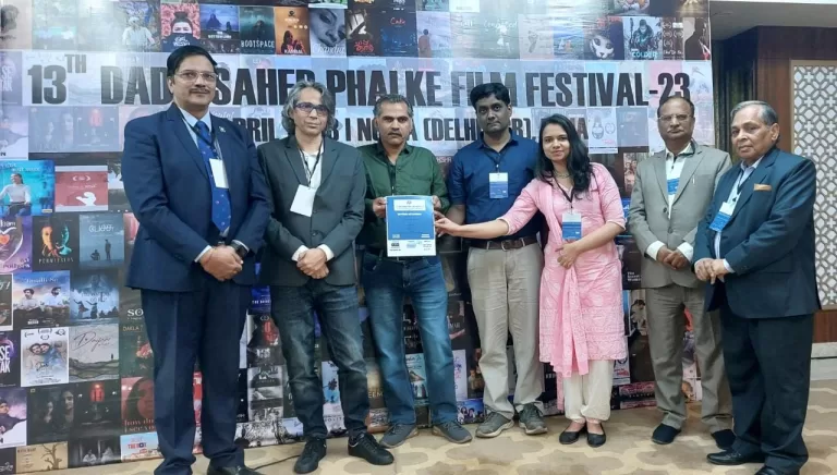 ‘तम्बूरा तान ले बंदे’ डॉक्युमेंट्री को 13वें दादा साहेब फाल्के फिल्म फेस्टिवल में सर्वश्रेष्ठ निर्देशक का अवार्ड