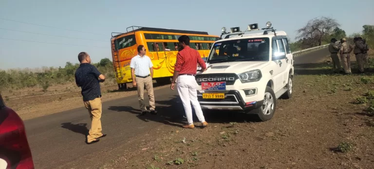 RTO चैकिंग: 5 आटो रिक्शा बिना परमिट एवं 1 यात्री बस की फिटनेस निलंबित,11 वाहनों से 56500 पैनाल्टी