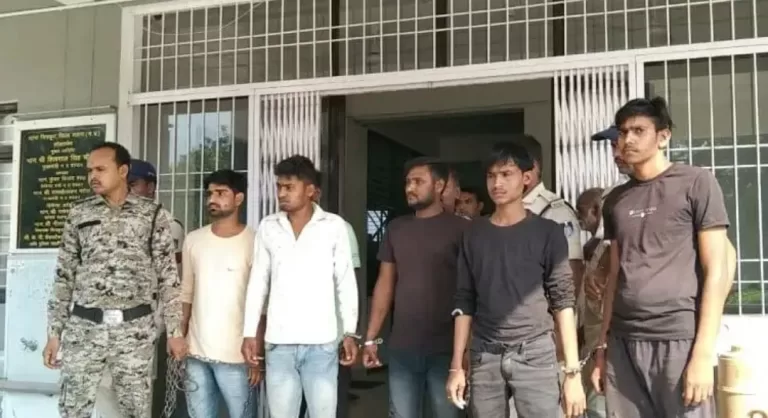 नाव पर नाबालिग से सामूहिक दुष्कर्म, रात भर लूटते रहे अस्मत, यूपी एमपी बार्डर का मामला