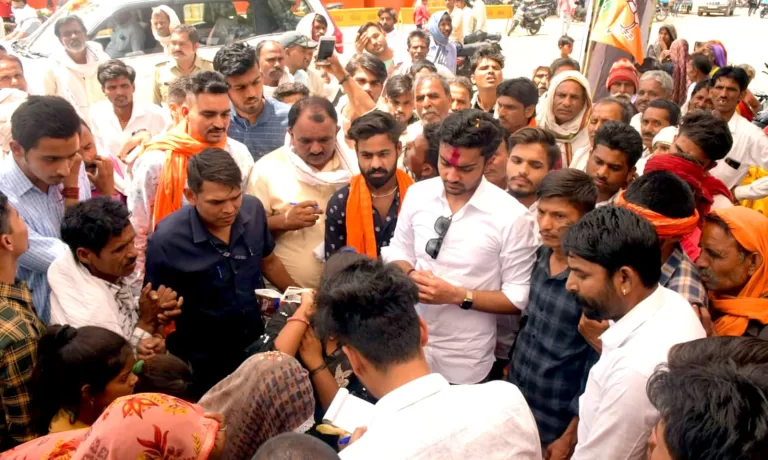 कड़ी मेहनत से ही चुनौतियों का सामना कर सकते हैं : अभिराज सिंह