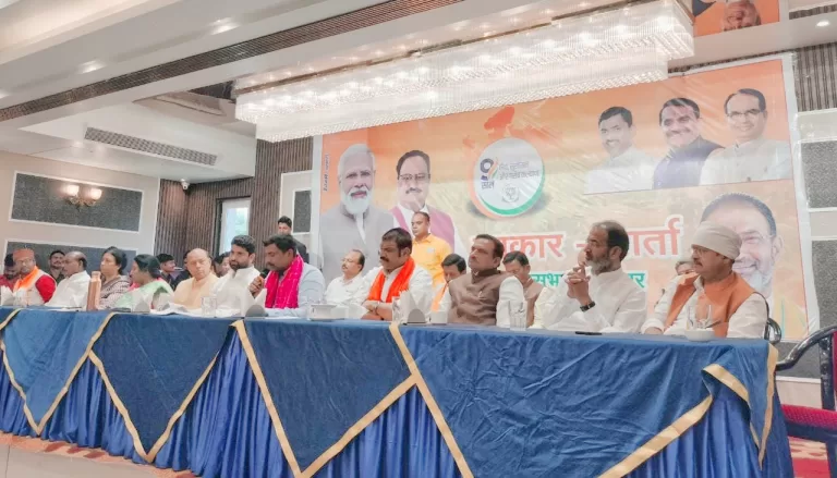 भाजपा नेता मुरलीधर राव बोले दिल्ली से चला रुपया पूरा मिलता है अब