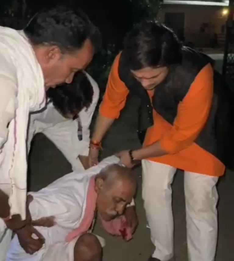 मंत्री पुत्र आकाश राजपूत ने अपनी कार से घायलों को पहुंचाया अस्पताल