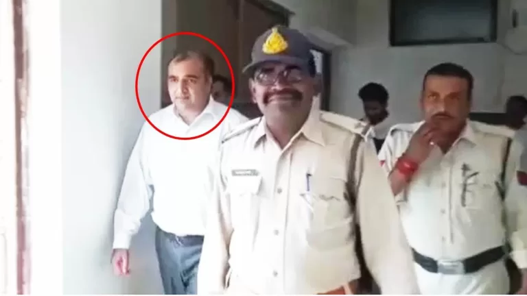 घूसकांड में फंसे नगर निगम सतना के पूर्व आयुक्त को 5 साल की जेल और 1 लाख का जुर्माना