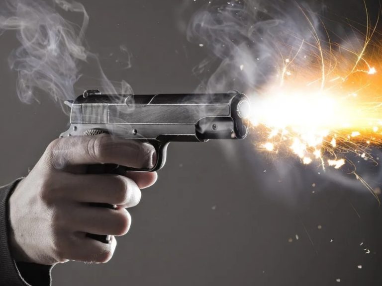 एयर गन के छर्रे लगने से आदिवासी नबलिक युवक की मौत