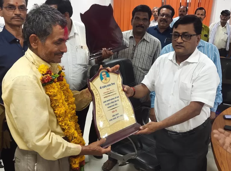 सागर जनपद के डीईओ आरपी मिश्रा सेवानिवृत्त, जिला सीईओ ने दी शुभकामनाएं