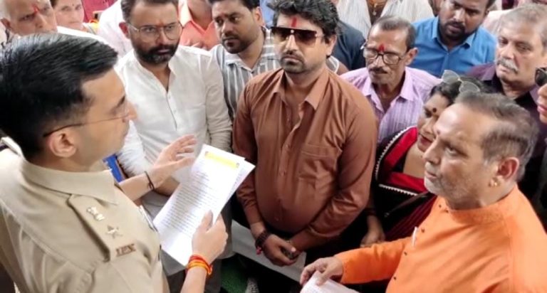 ब्राह्मण समाज कल्याण महासभा ने सौपा सीएम के नाम ज्ञापन, पुलिस कार्यवाहियों से खफ़ा समाज