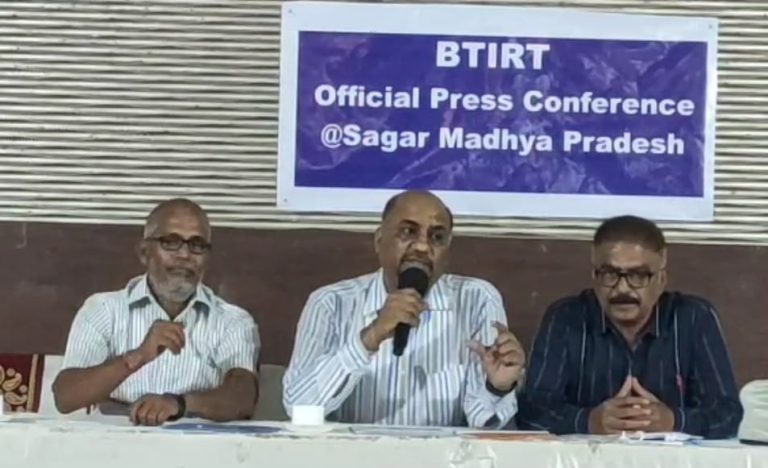 बीटीआईआरटी कॉलेज परीक्षा सेंटर को लेकर सोशल मीडिया पर दुष्प्रचार किया जा रहा है-डॉ फुसकेले