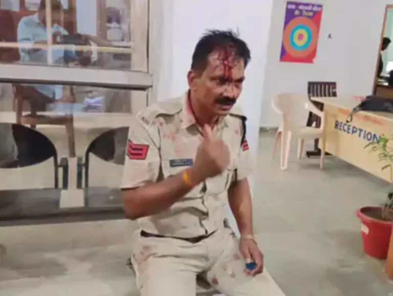 महिला के साथ होटल में खाना खा रहे बैंक सुरक्षाकर्मी को दौड़ा दौड़ाकर पीटा