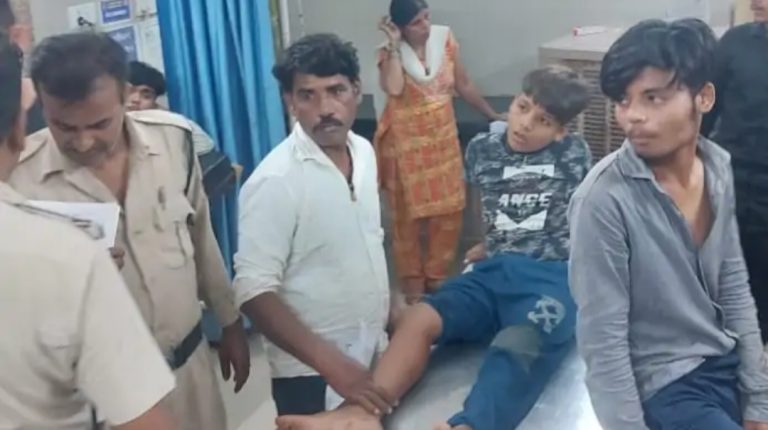 जन्मदिन मना रहे दोस्तो में हुआ विवाद , एक दूसरे को मारे चाकू 