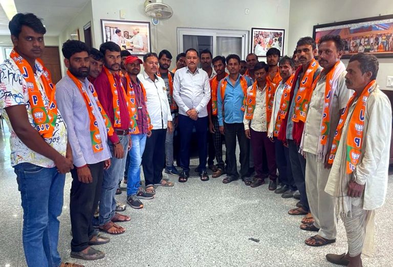 खुरई के चहुंमुखी विकास से प्रभावित होकर भाजपा की सदस्यता ली- राजकुमार सिंह