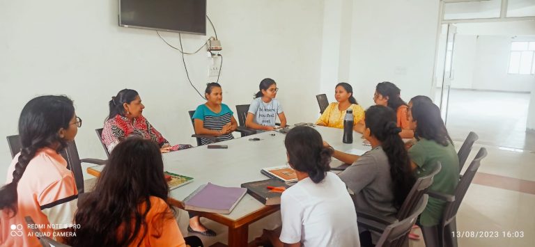 “रैगिंग मजाक नहीं जुर्म की बागवानी है” विश्वविद्यालय में एंटी रैगिंग जागरूकता सप्ताह