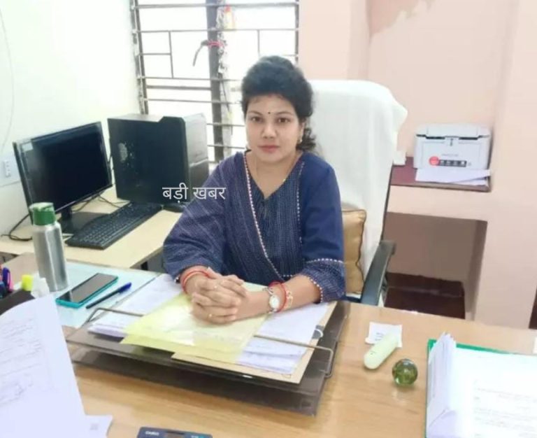 MP: जिला आबकारी अधिकारी 1 लाख 20 हजार की रिश्वत लेते ट्रेप