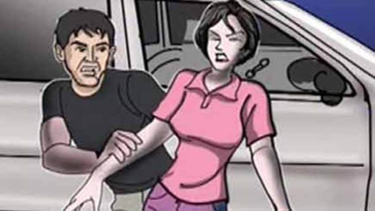 Sagar: कार में भाई के साथ जा रही बहन से छेड़छाड़ और मारपीट का सनसनीखेज मामला