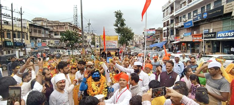 लव कुश जयंती के उपलक्ष्य में निकाली शोभायात्रा का कांग्रेस सेवादल ने किया भव्य स्वागत