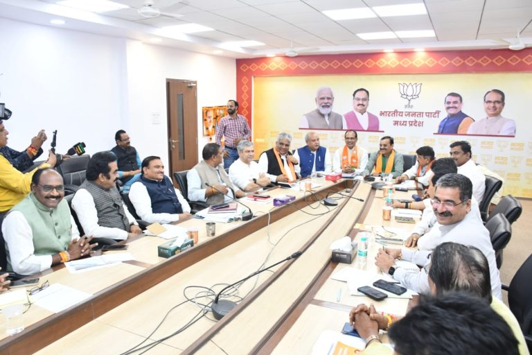 MP: मुख्यमंत्री 2 सितम्बर को करेंगे दीनदयाल रसोई के तीसरे चरण का शुभारंभ, आवासीय भूमि के पट्टों भी देंगे