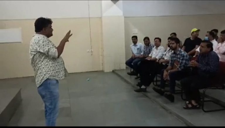 सरकार ने डॉक्टरों को DACP का लाभ दिया, केबिनेट में बिल पास, डॉक्टर मना रहे जश्न