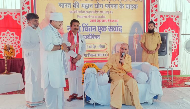 मां का नाम बेबस कैसे हो सकता है माँ तो सामर्थ्य का पर्याय है – समर्थ दादागुरु