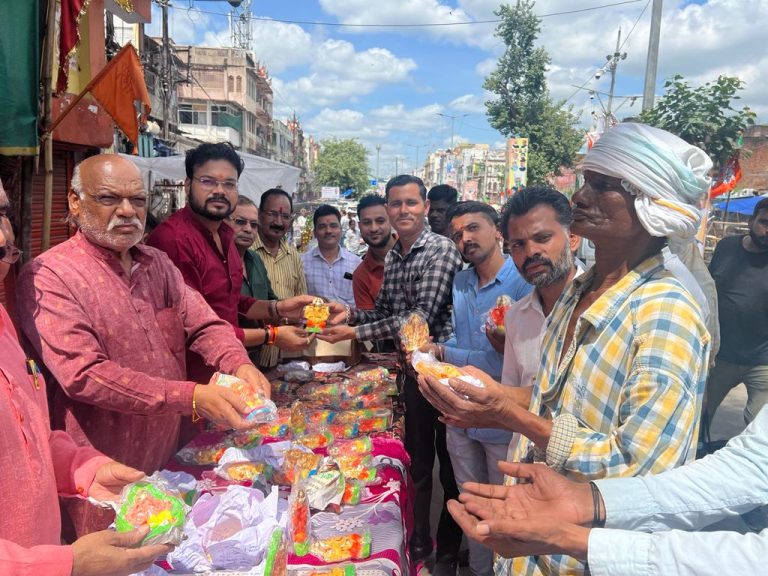 हर घर में स्थापित हो इको फ्रेंडली गणेश जी की प्रतिमा :- अर्पित पाण्डेय