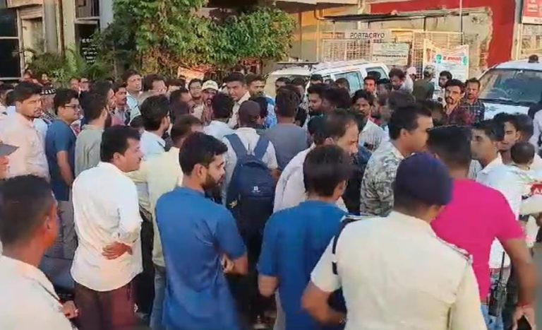 MP: डॉक्टर के इंजेक्शन लगाते ही महिला की मौत, परिजनों ने किया हंगामा